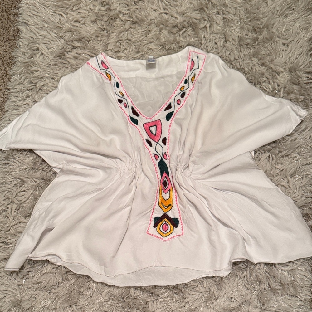 Embroidered V-Neck White Top